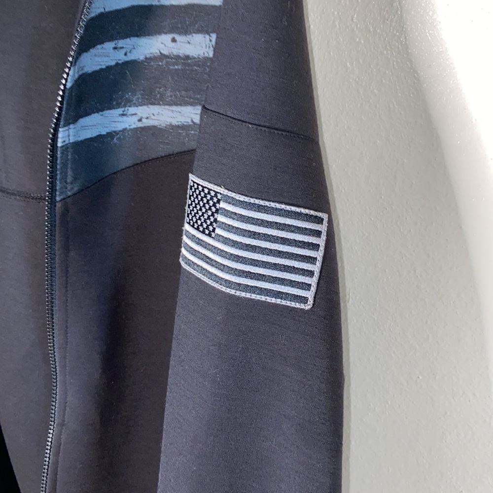 Jacket - Picture 4 of 5